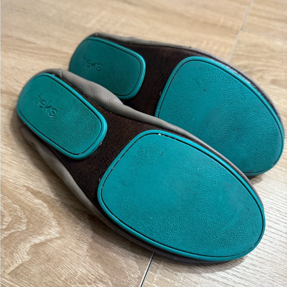 Two Pairs Of Tieks Sz 9 - image 4